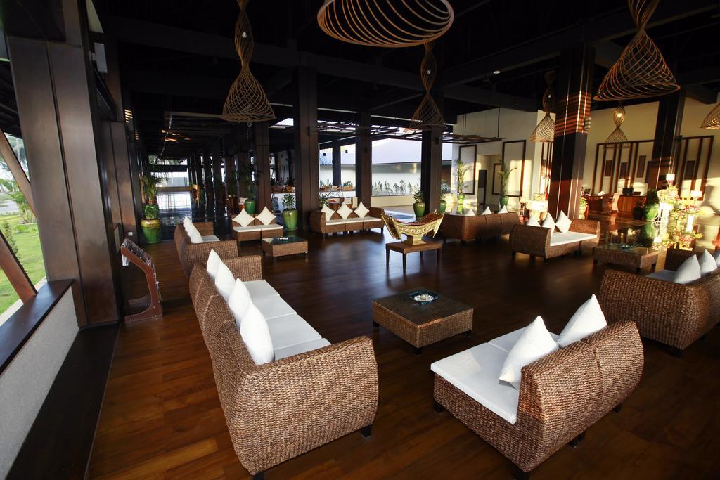 Eskala Hotels And Resorts Ngwesaung Exterior photo