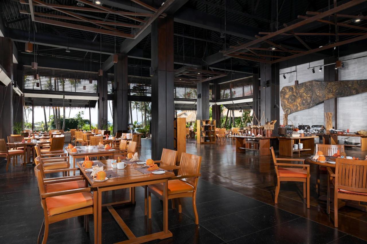 Eskala Hotels And Resorts Ngwesaung Exterior photo