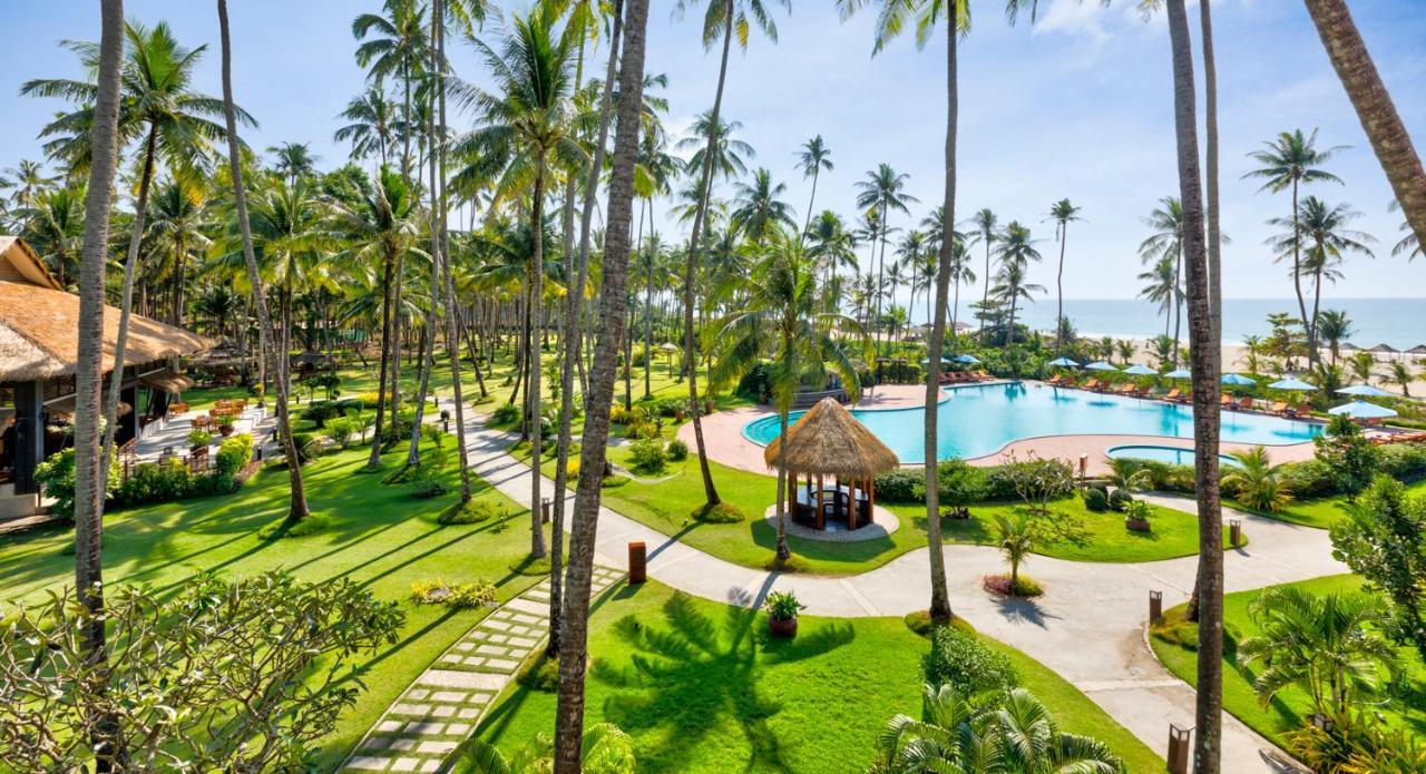 Eskala Hotels And Resorts Ngwesaung Exterior photo