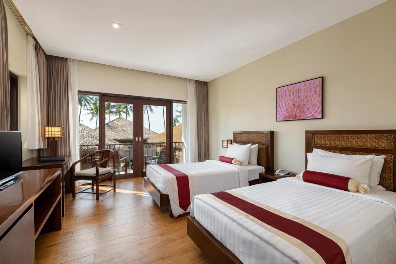 Eskala Hotels And Resorts Ngwesaung Exterior photo